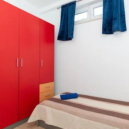 Apartment Zelenika By Guide