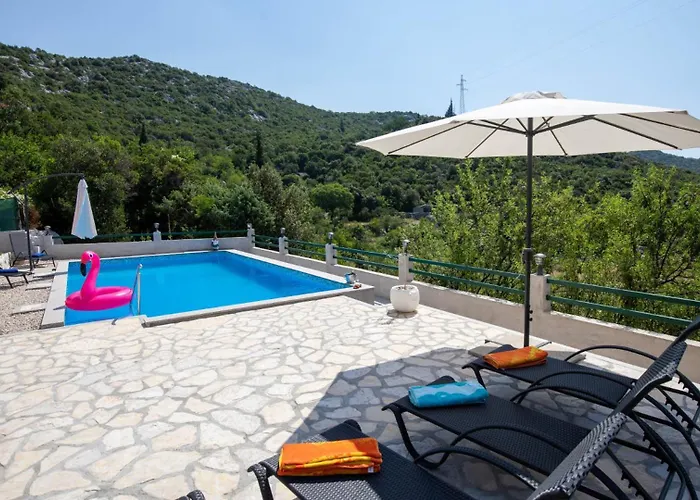 Zelenika By Guide * Ploce (Dubrovnik-Neretva)