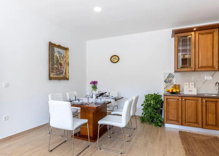 Zelenika By Guide Apartment *